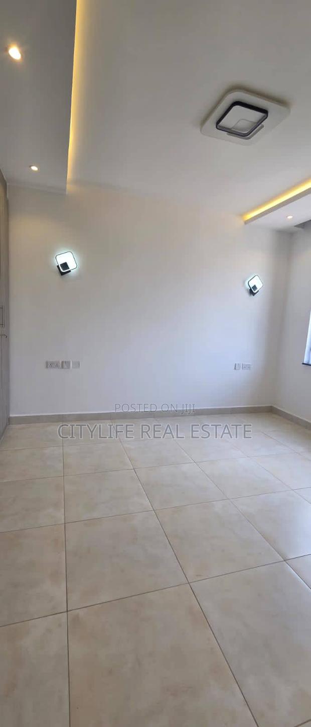 4bdrm Apartment in 3Rd Parklands for rent - thumbnail 6