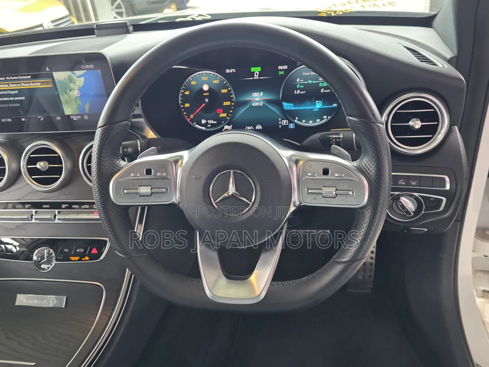 Mercedes-Benz C200 2019 Off white