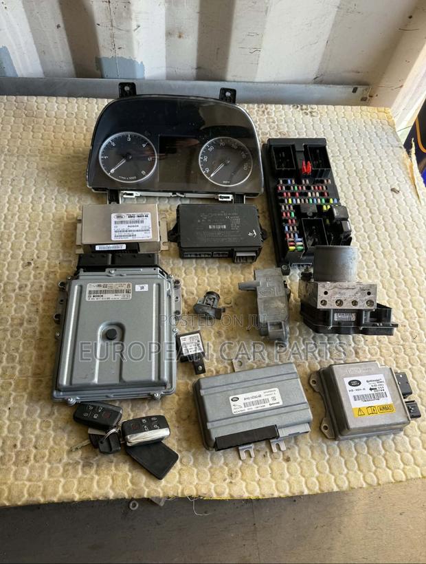 Discovery 4 Lockset/Ecu Kit