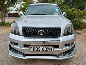 Toyota Land Cruiser Prado 3.0 D-4D 5dr 2005 Silver