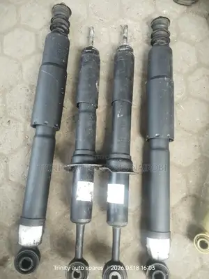 Original Kyb Ex Japan Toyota Prado 120 150 Front and Rear Shocks