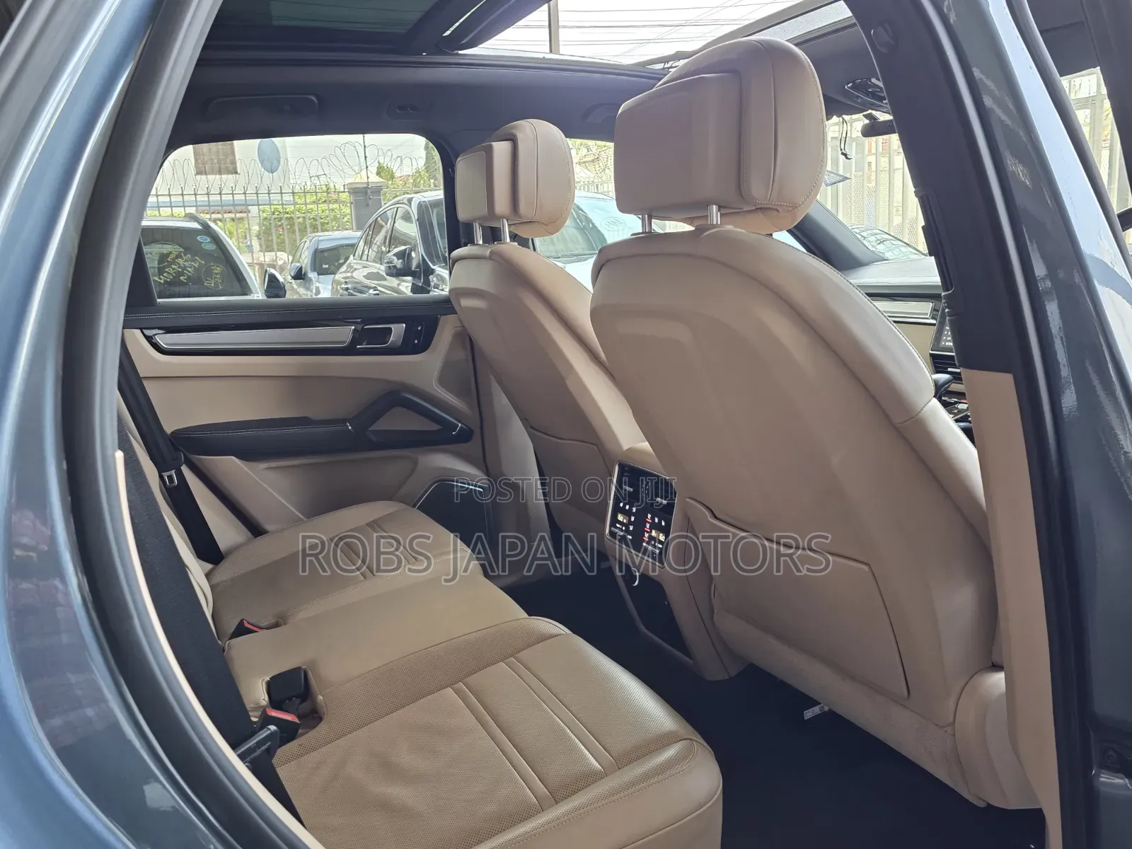 Porsche Cayenne Base AWD 2019 Blue