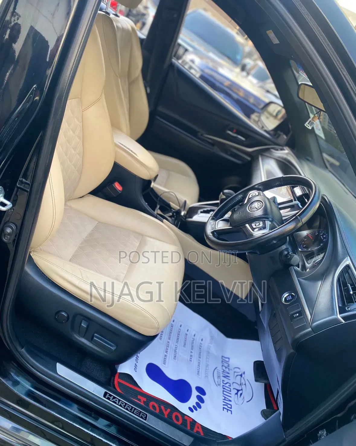 Toyota Harrier 2.0 2017 Black