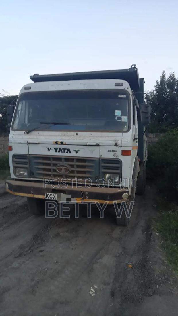 KCX Tata Tipper Boggie 2518 - thumbnail 2