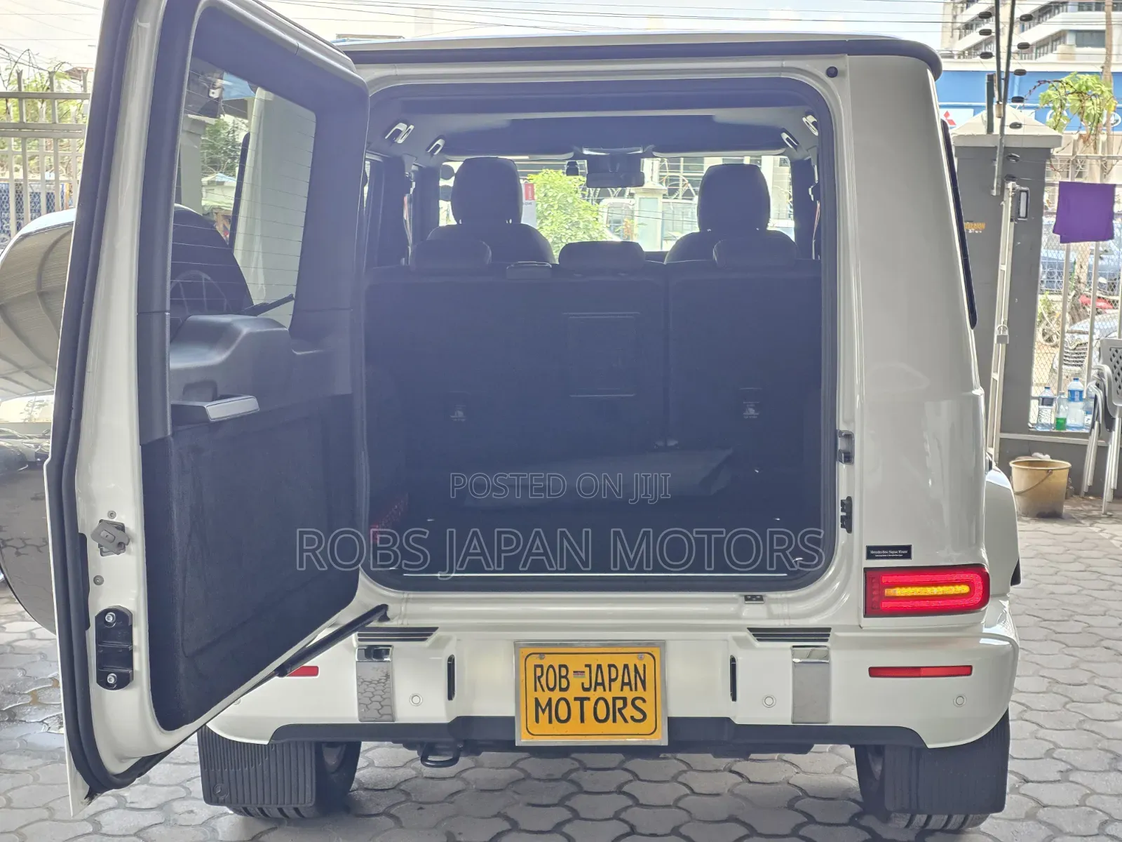 Mercedes-Benz G-Class G 350 d 2020 White