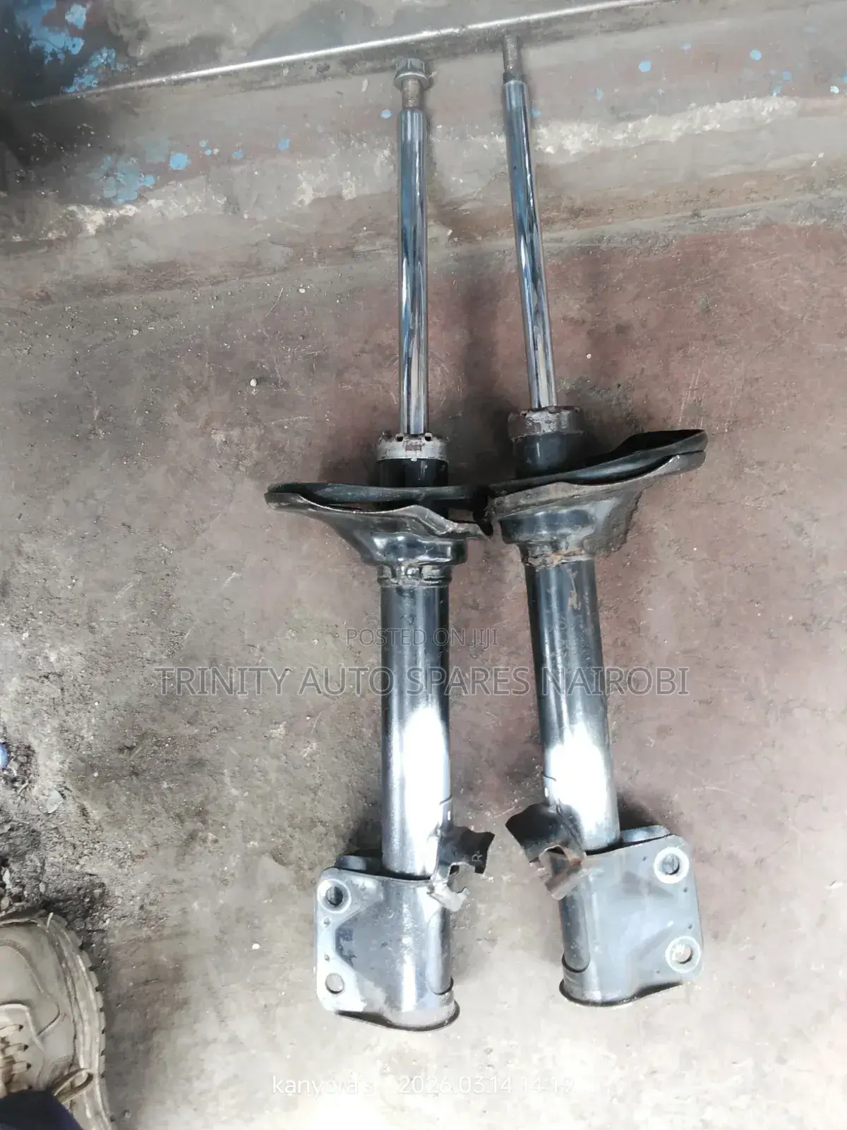Original Kyb Ex Japan Subaru Forester Sg5 Rear Shock Absorbers