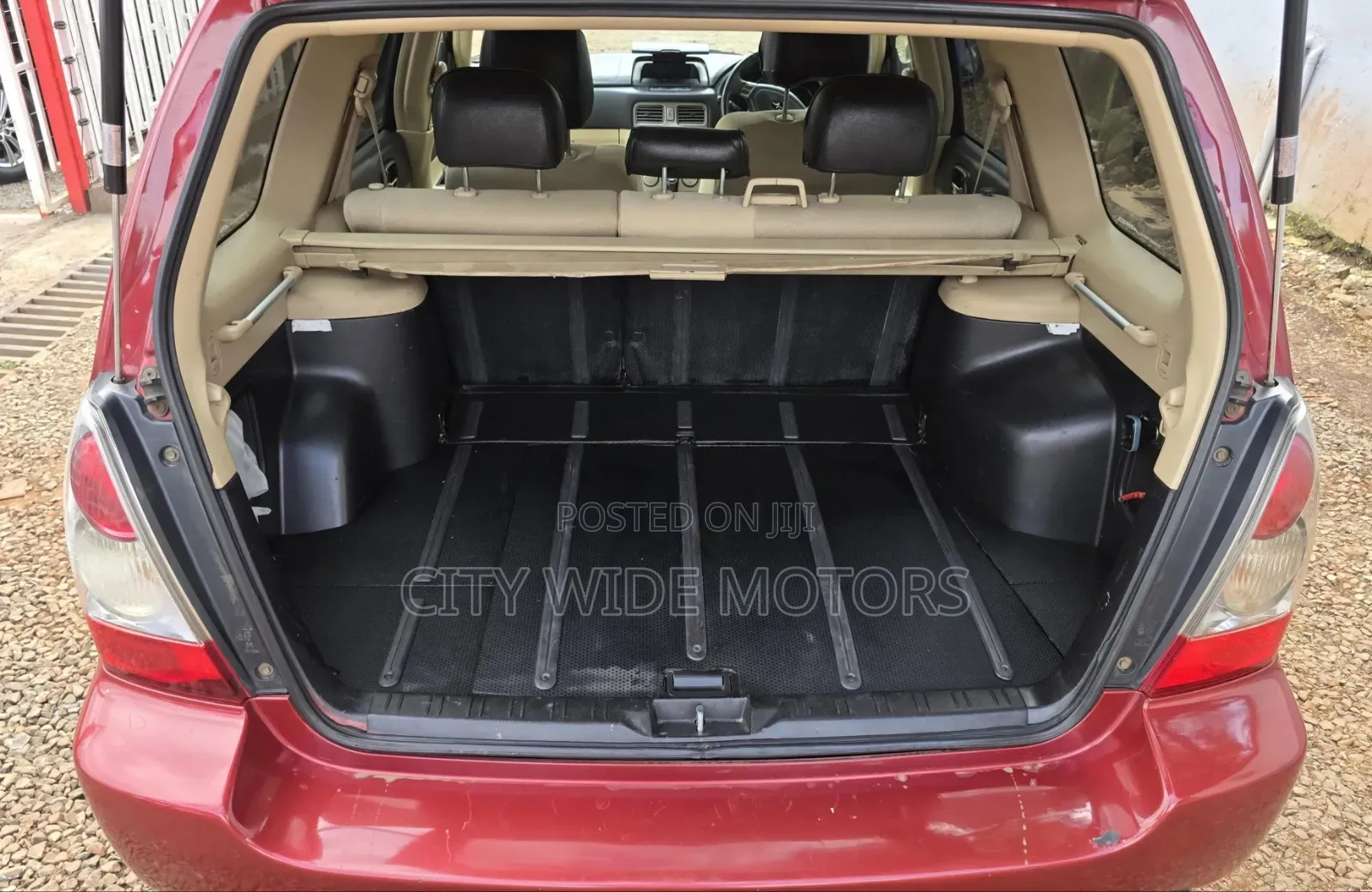 Subaru Forester 2005 Red