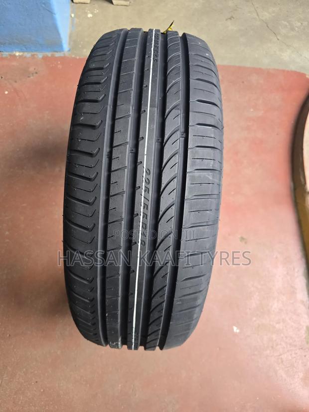 225/55r18 Primus Tyre - thumbnail 2