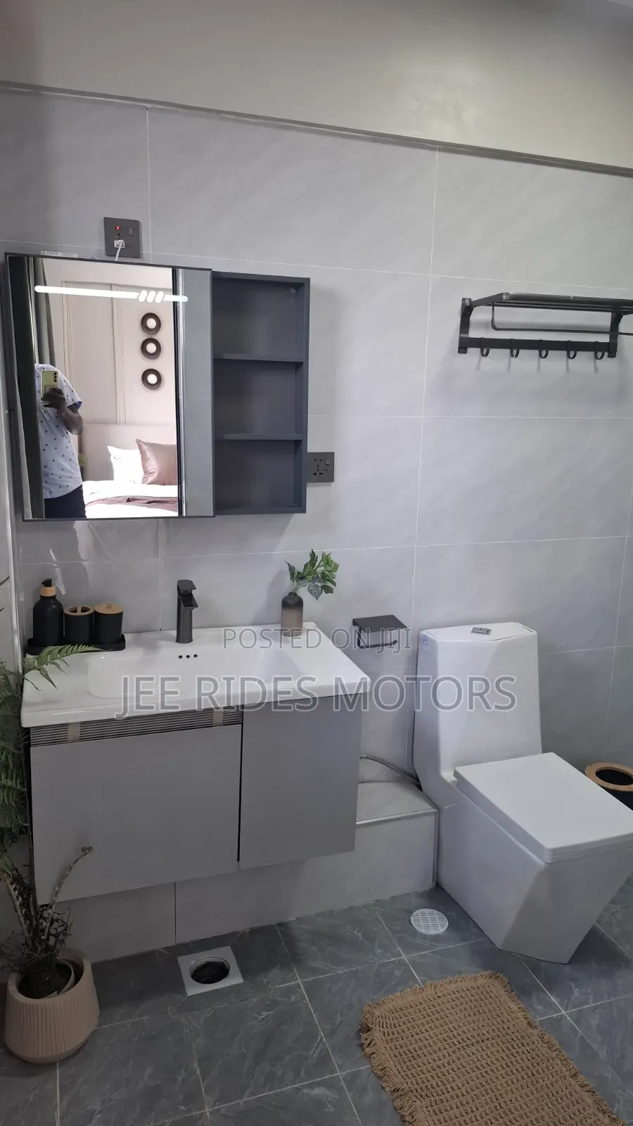 2bdrm Apartment in Kileleshwa, Nairobi Central for sale