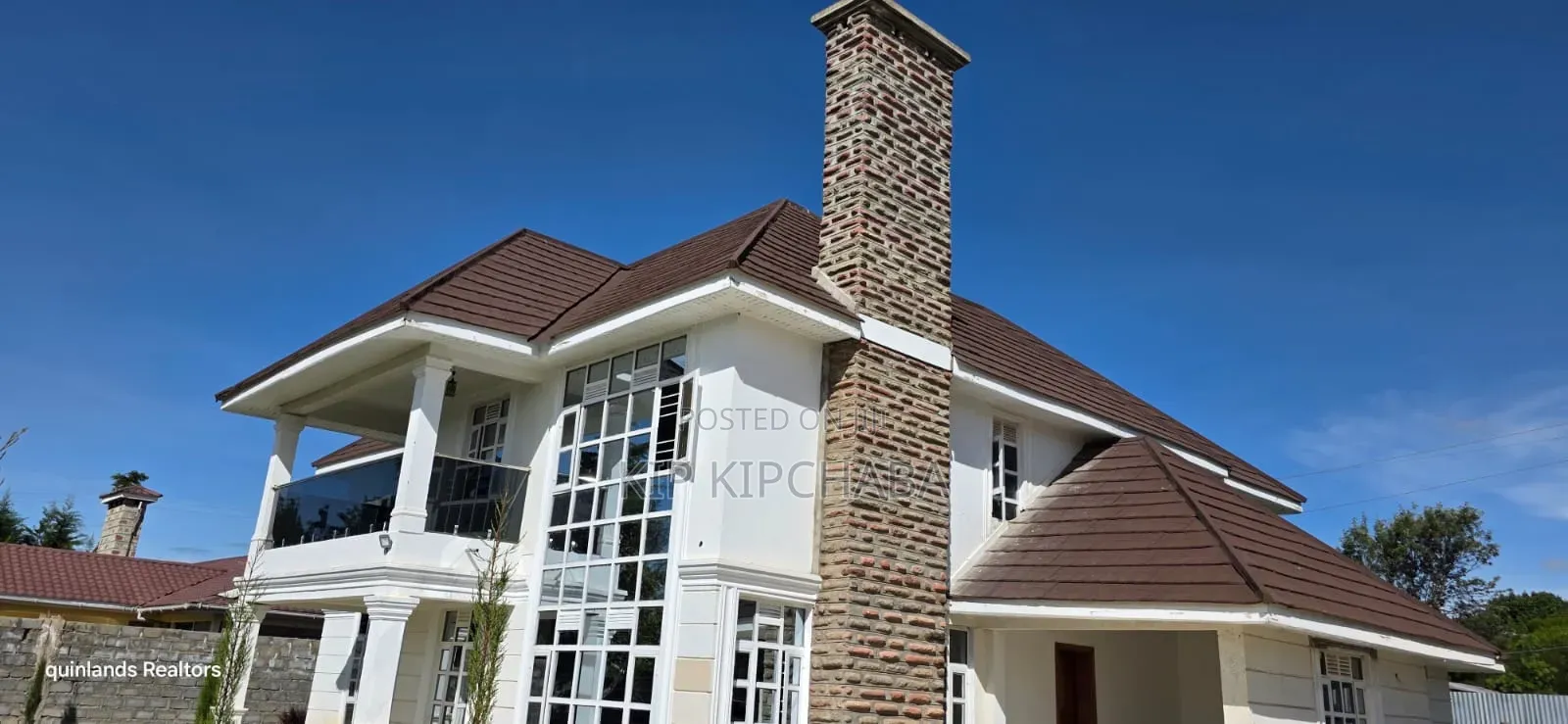 6bdrm Mansion in Royalton, Racecourse for sale