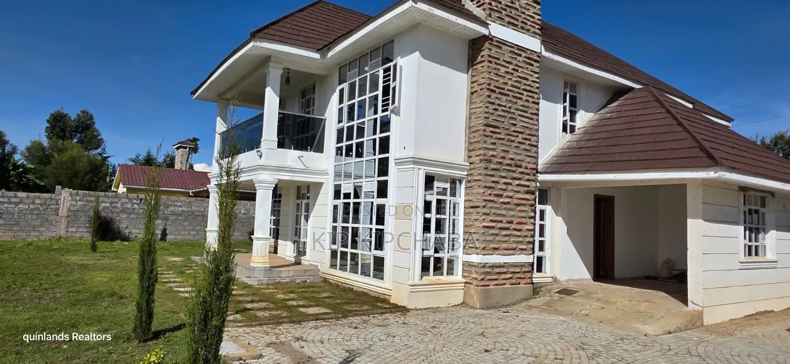 6bdrm Mansion in Royalton, Racecourse for sale