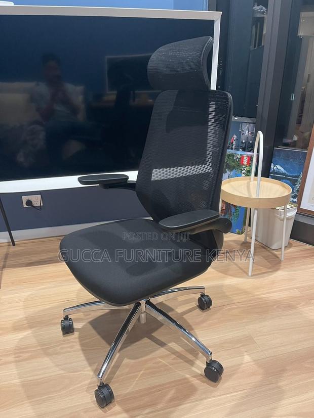 Ergonomic Orthopedic Chair. - thumbnail 4