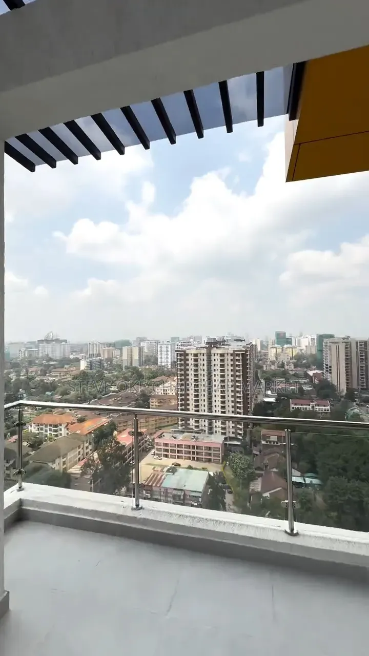 6bdrm Penthouse in Kilimani, Nairobi Central for sale