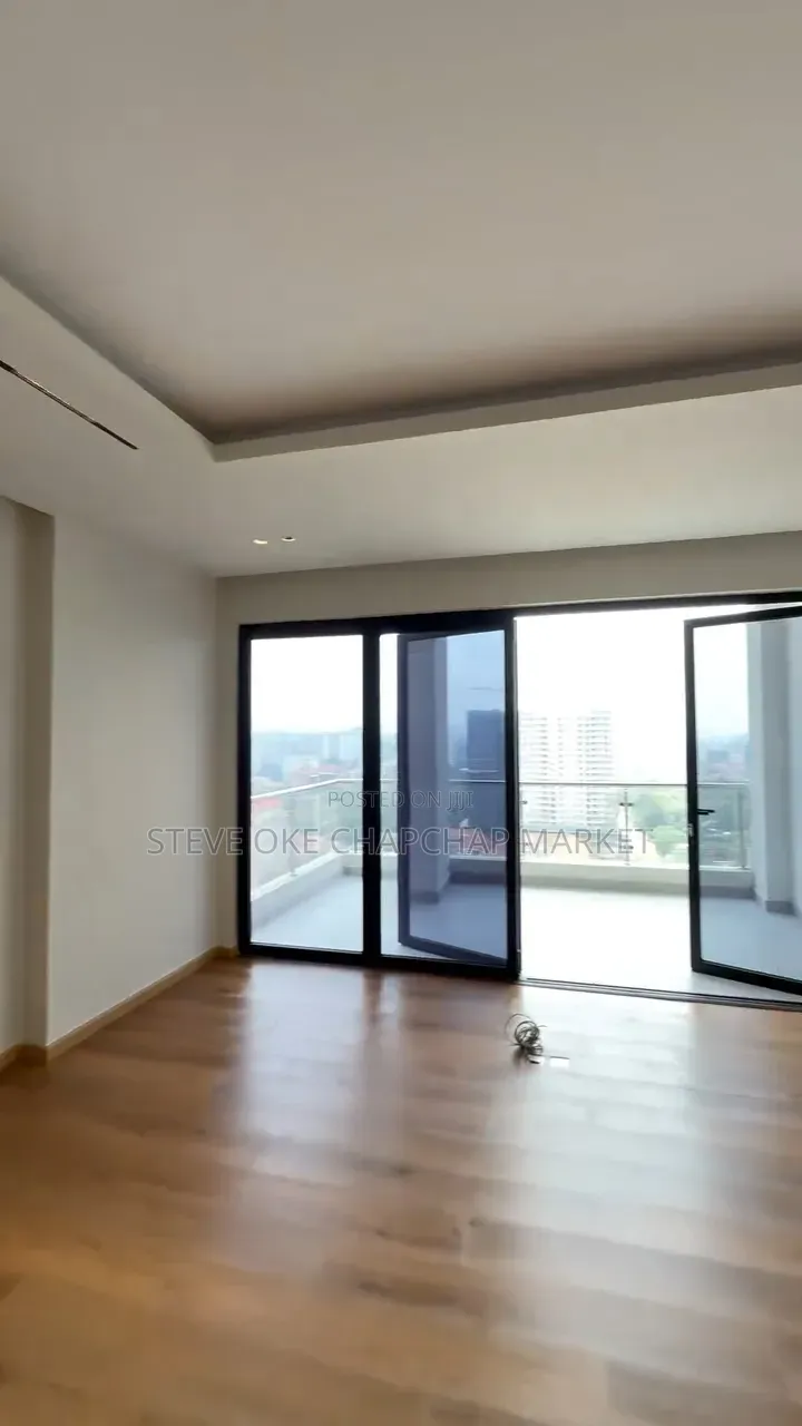 6bdrm Penthouse in Kilimani, Nairobi Central for sale