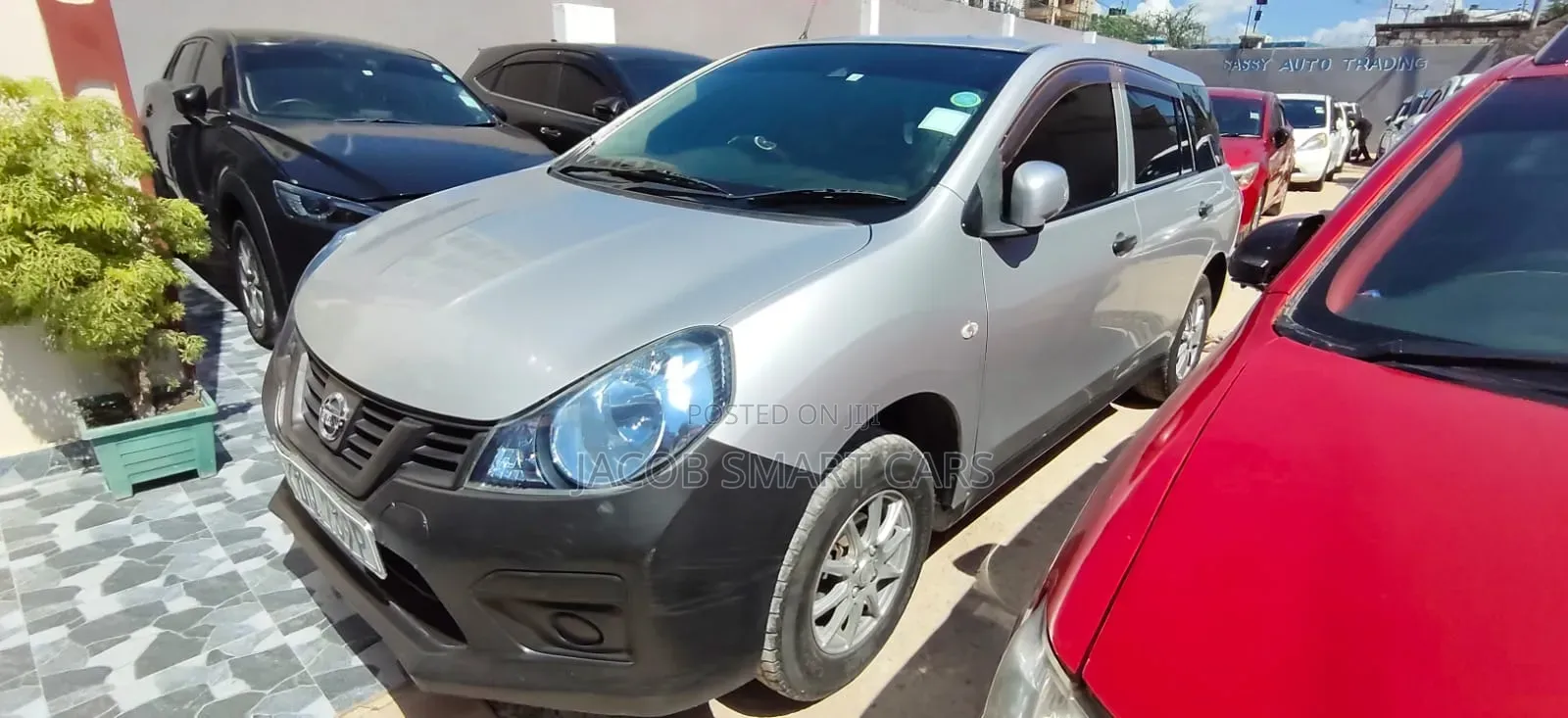 Nissan Advan 2017 Silver