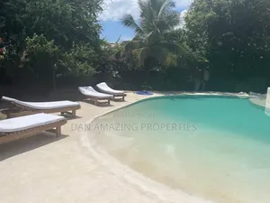 Furnished 6bdrm Villa in Diani On 1/2 Acre for sale