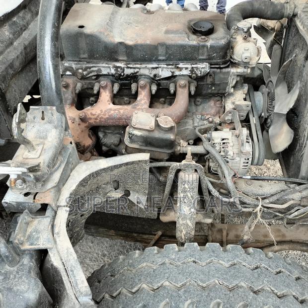 Mitsubishi Canter - thumbnail 2