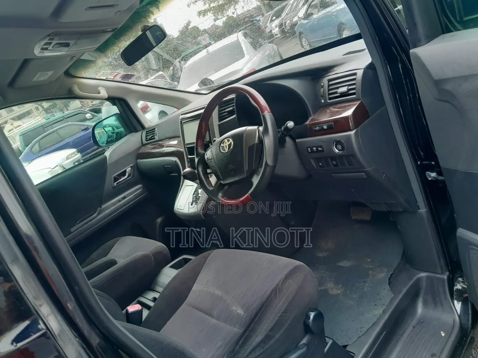 Toyota Alphard 2014 Black