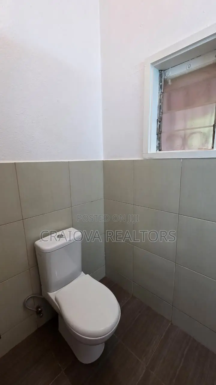 4bdrm Townhouse Terrace in Kitisuru for rent
