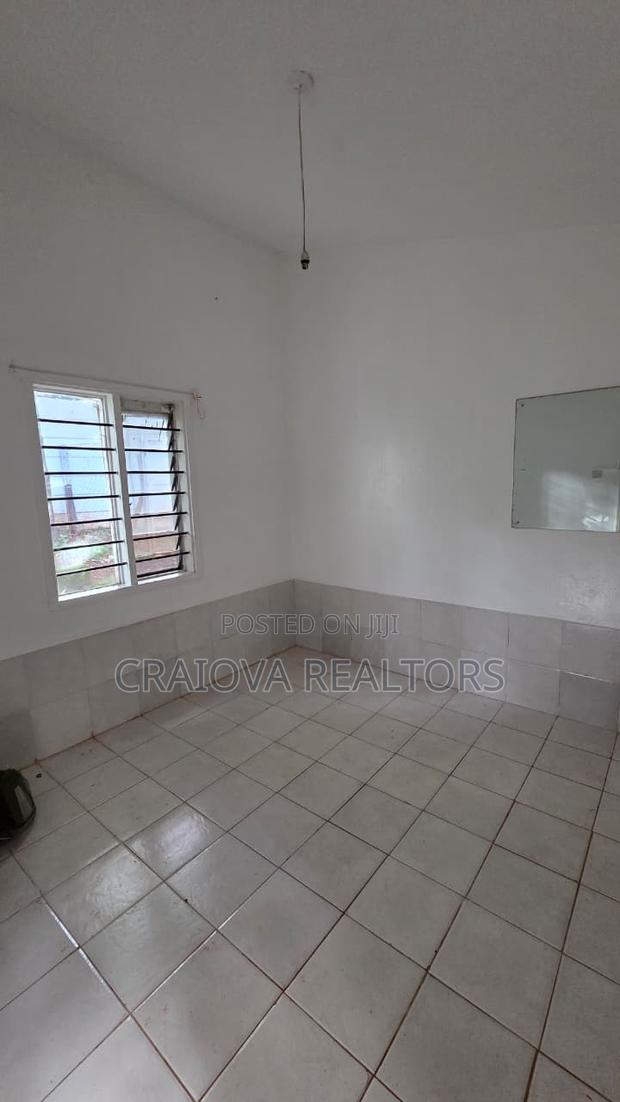 4bdrm Townhouse Terrace in Kitisuru for rent - thumbnail 10
