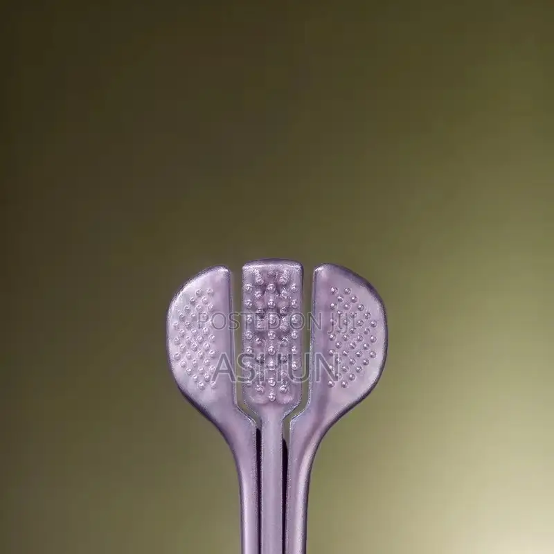 Three-Sided Soft Bristle Toothbrush Highly Efficient in Cleaning