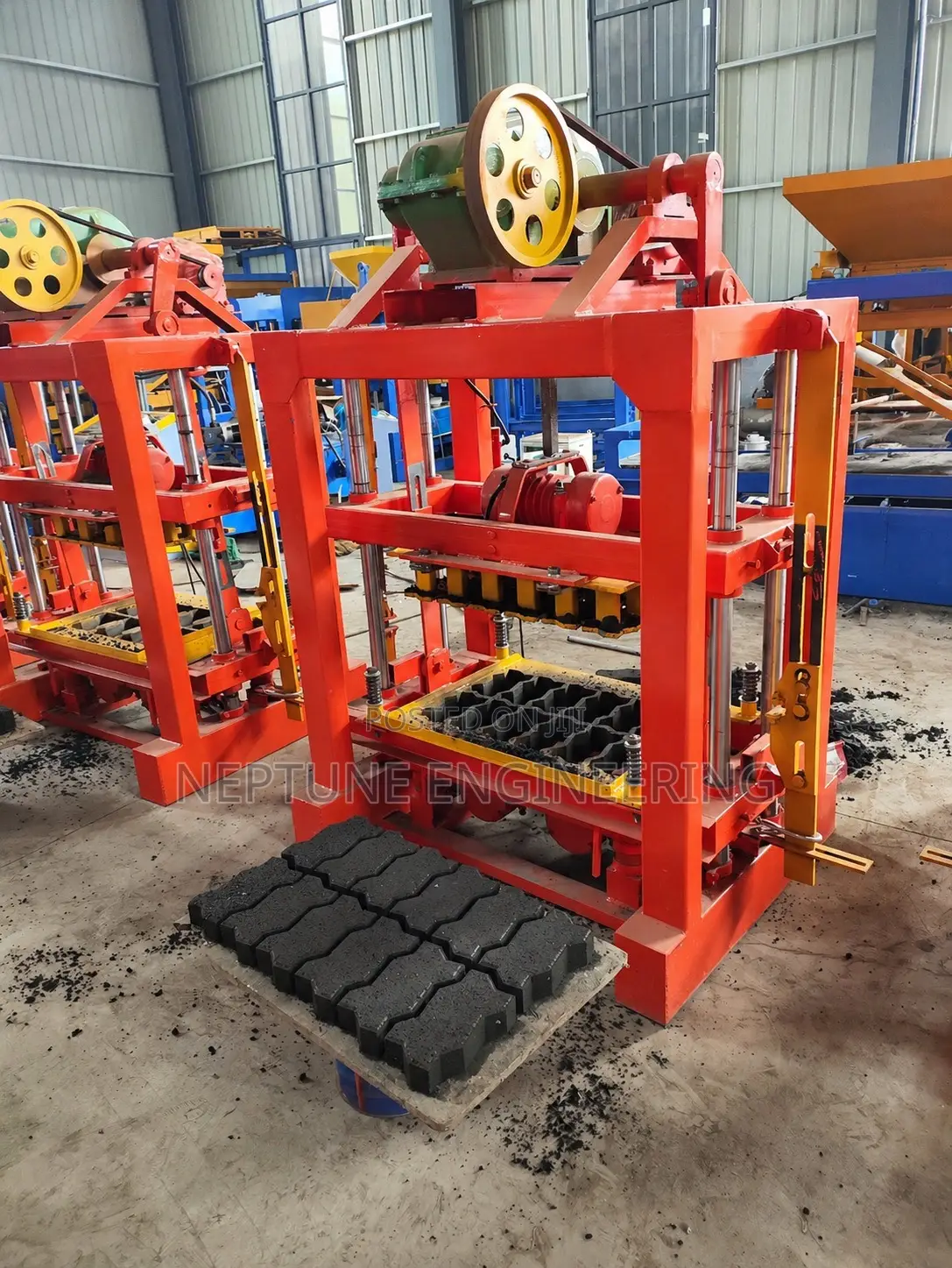 Cabro Machine