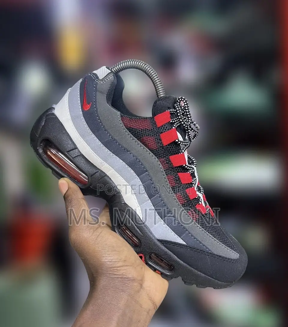 Liverpool Fc / Og Neon Airmax Size 40-45
