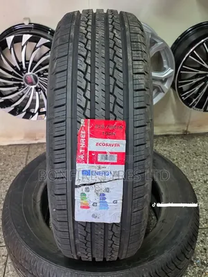215/70r16 Treea