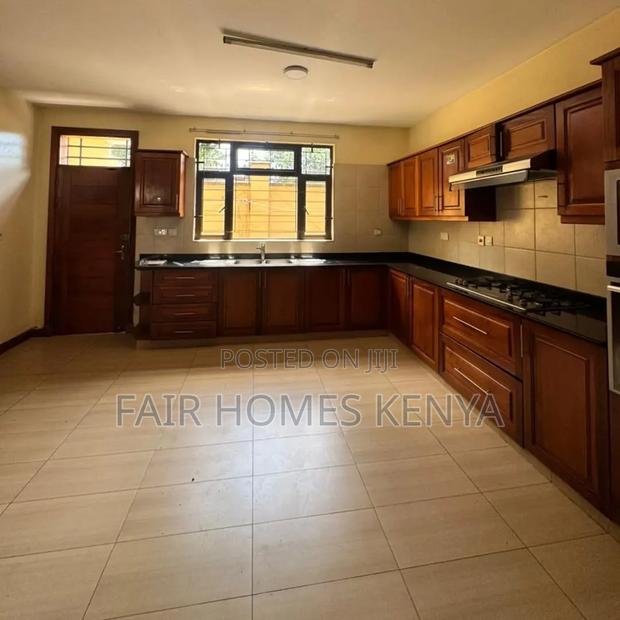 5bdrm Townhouse / Terrace in Gitanga Road, Valley Arcade for rent - thumbnail 5