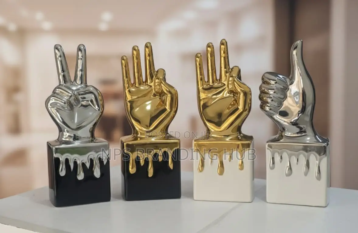 Creative Embroidery Medal Thumbs Up Tet