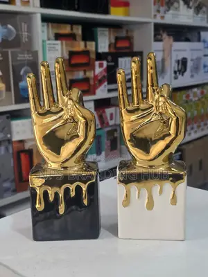 Creative Embroidery Medal Thumbs Up Tet