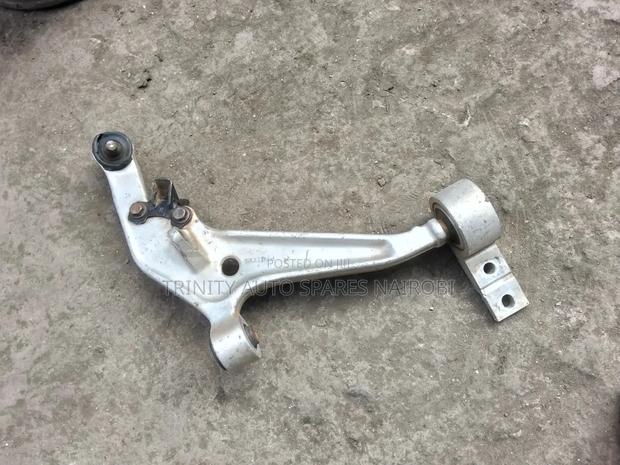 Original Ex Japan Nissan Ex-Trail Front Control Arms