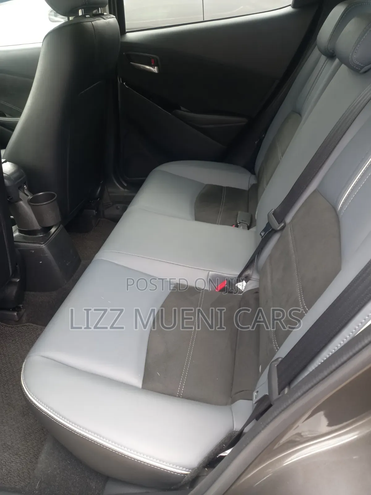 Mazda 2 2021 Gold
