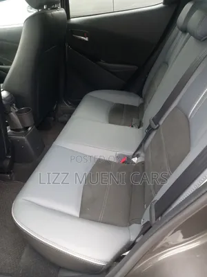 Mazda 2 2021 Gold