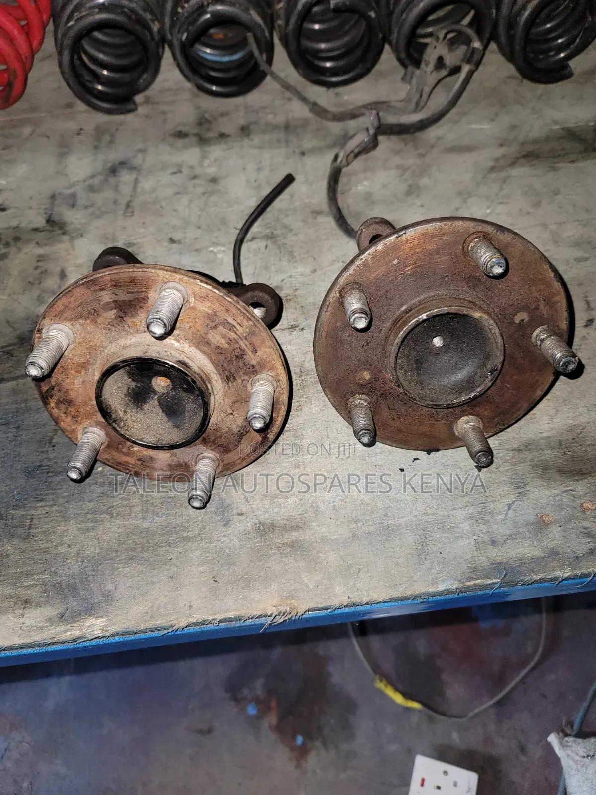 Toyota Crown Athlete Wheel Hub