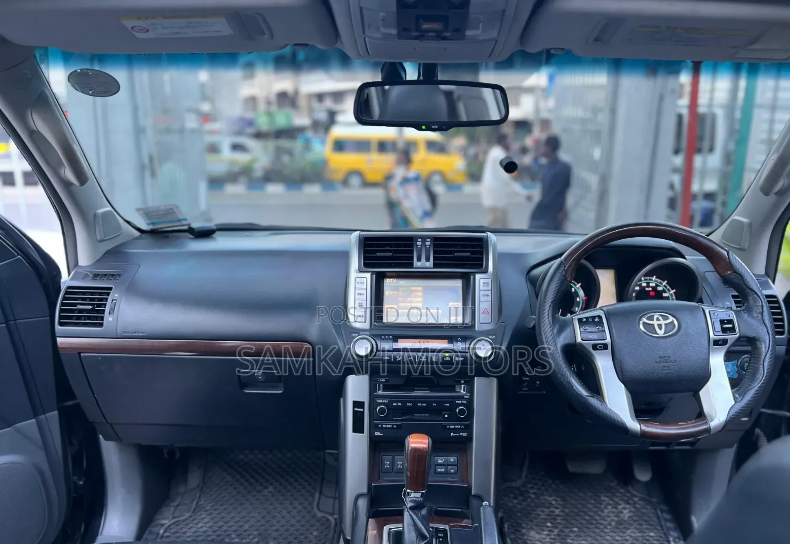 Toyota Land Cruiser Prado 2015 Black