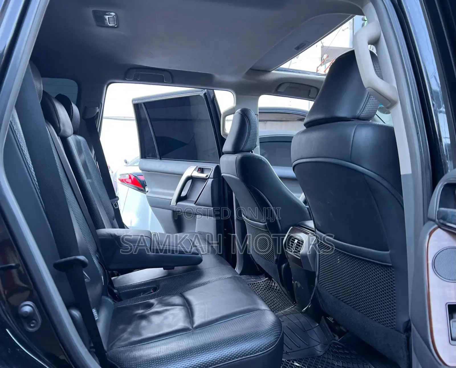 Toyota Land Cruiser Prado 2015 Black