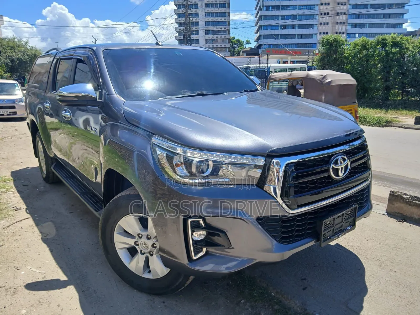 Toyota Hilux 2019 Gray