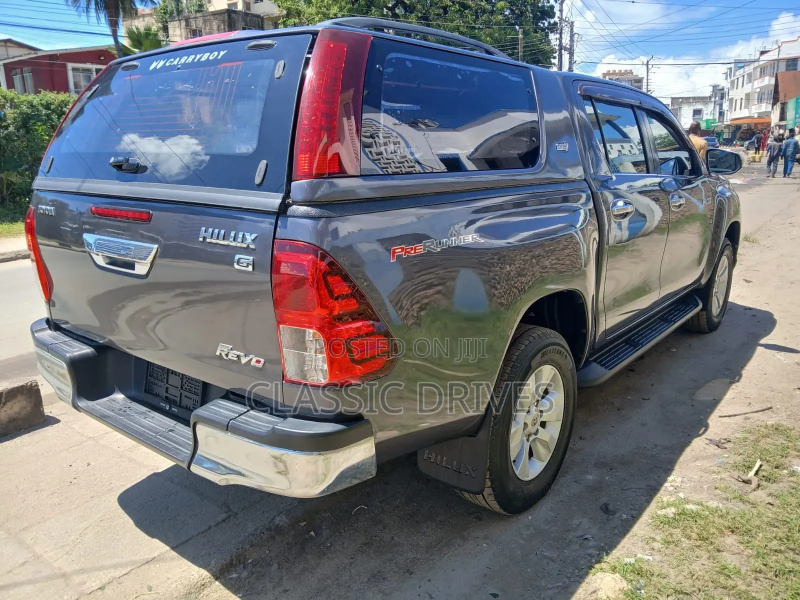 Toyota Hilux 2019 Gray