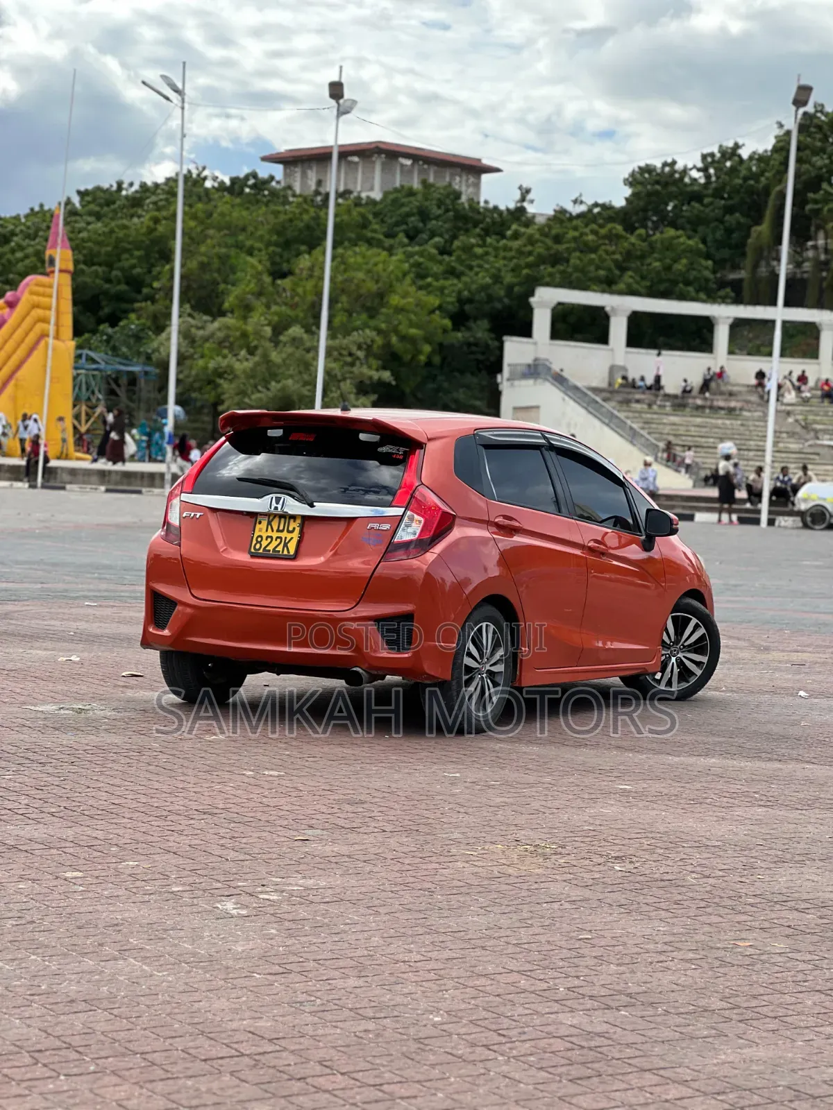 Honda Fit 2015 Orange