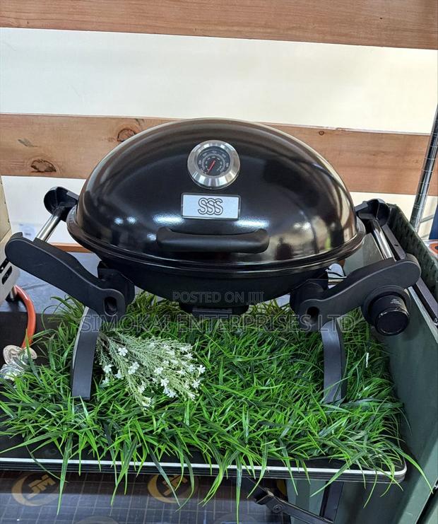 SSS Portable Tabletop Gas Barbecue