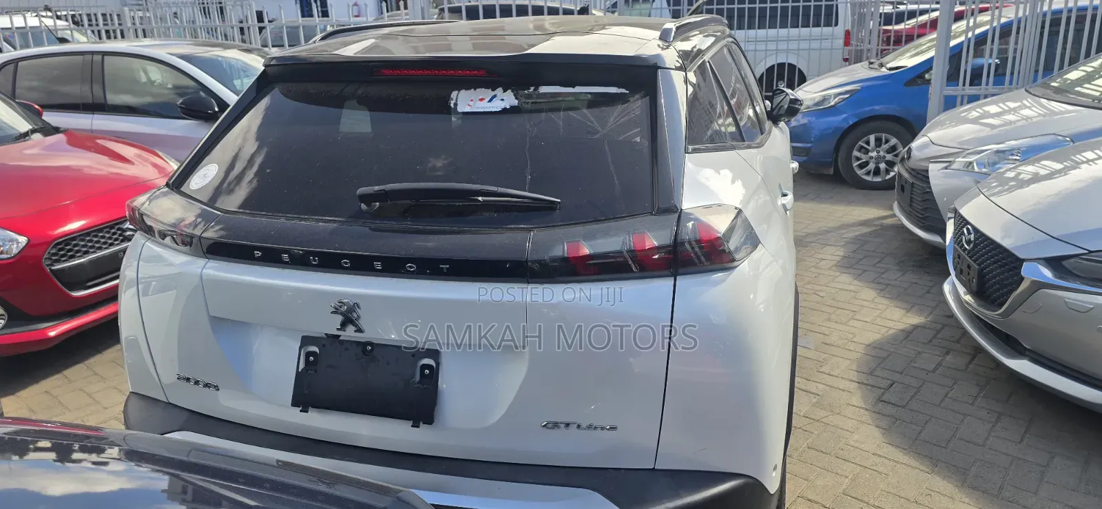Peugeot 2008 2021 White