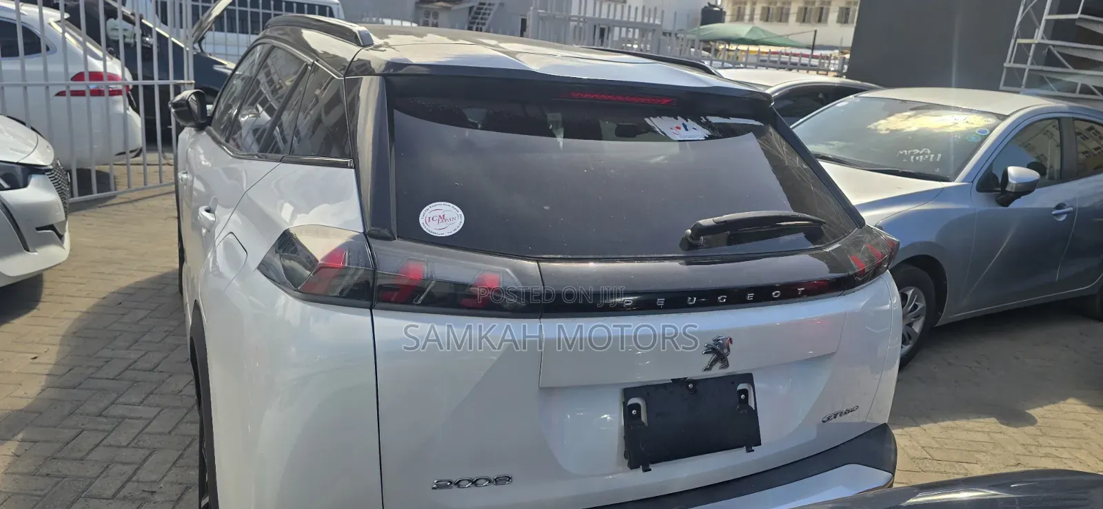 Peugeot 2008 2021 White