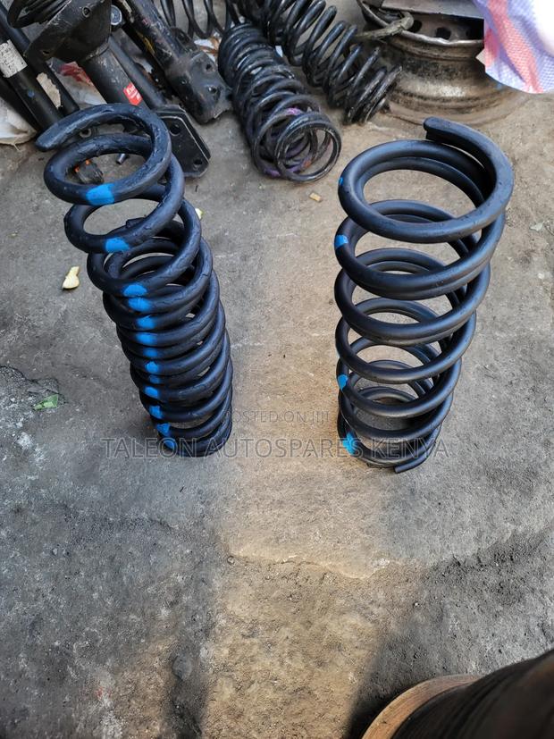 Honda Fit Shuttle 2018 Heavy-Duty Springs