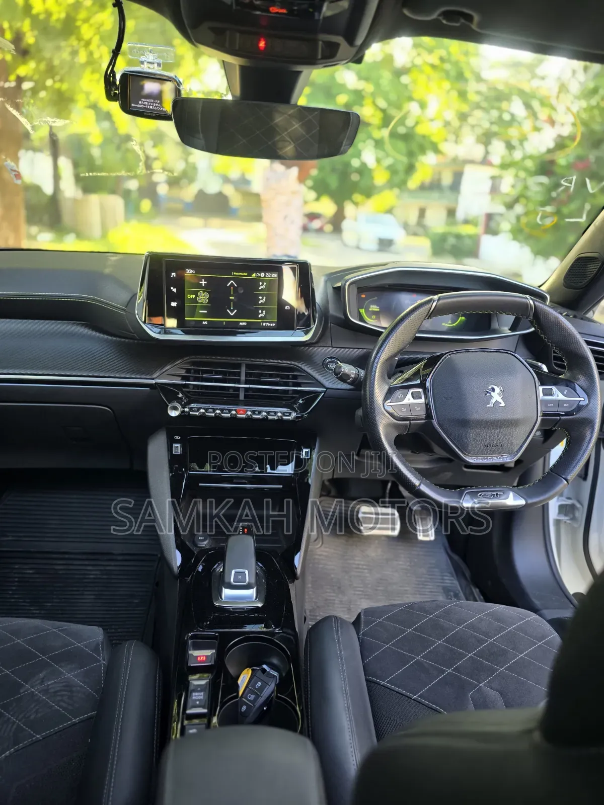 Peugeot 2008 2021 White