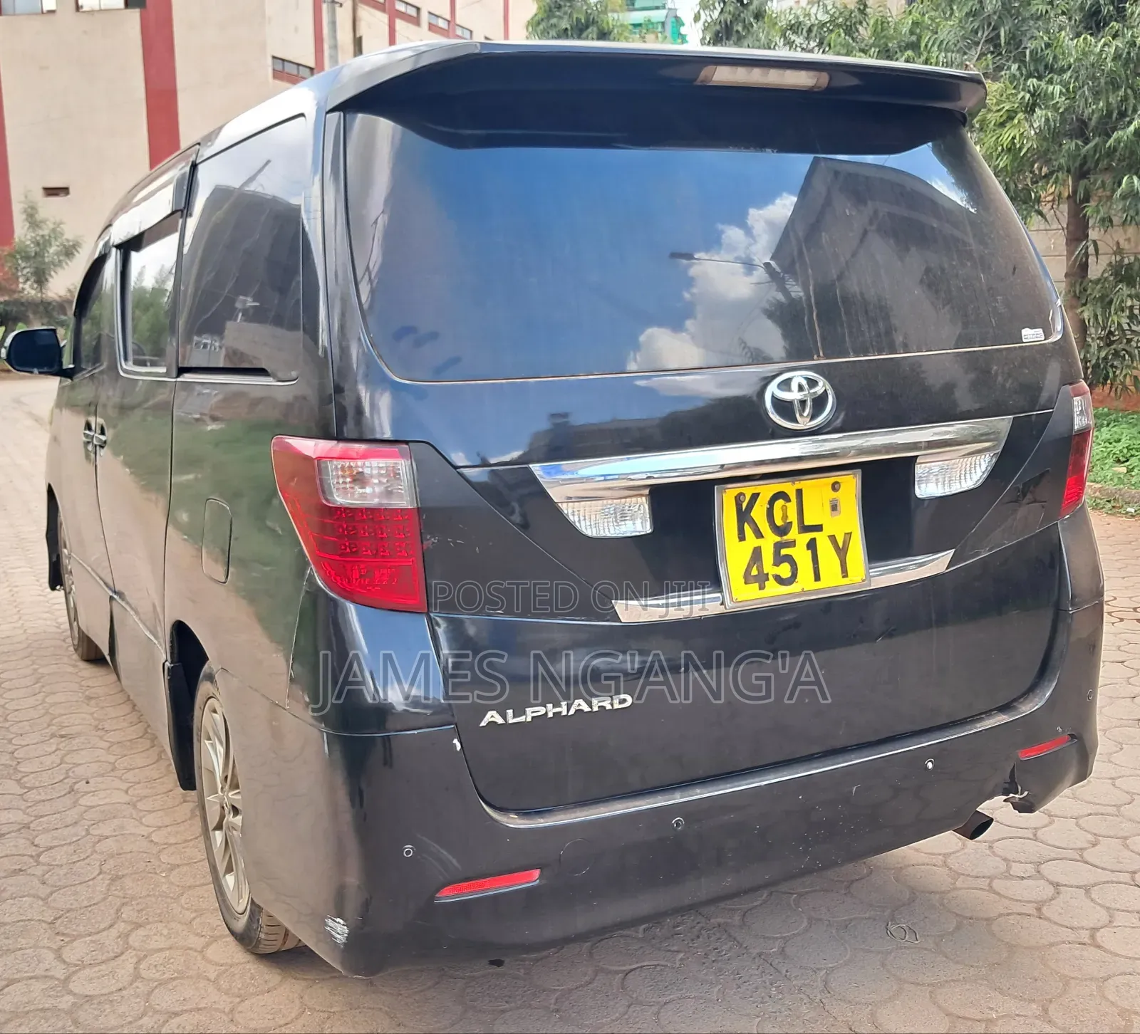 Toyota Alphard 2010 Black
