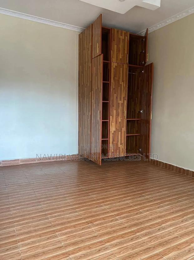 5bdrm Mansion in Mihango, Complex Utawala for rent - thumbnail 8