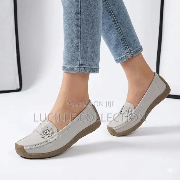 Comfy Ladies Loafers - thumbnail 4