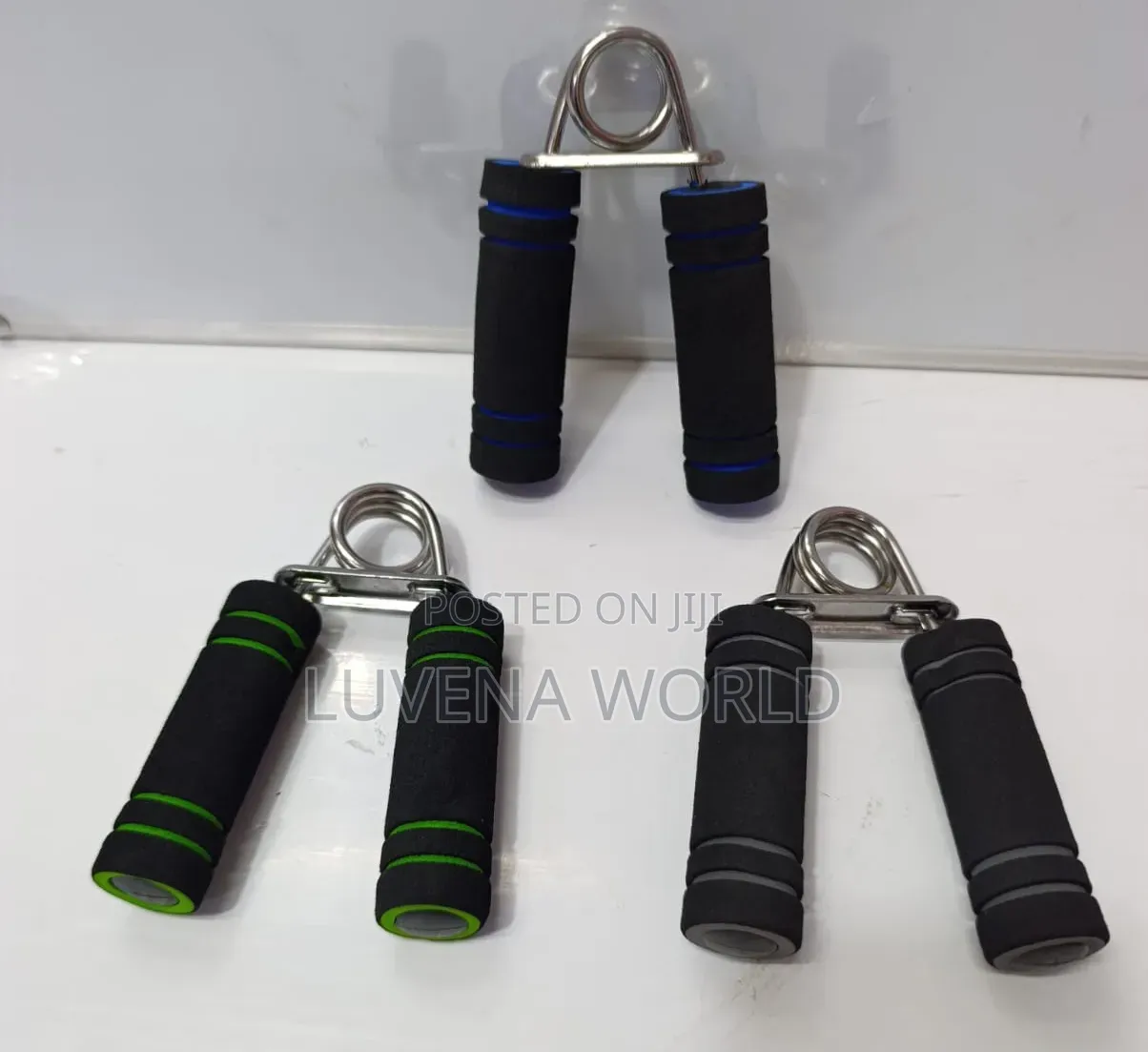 Hand Grip Available