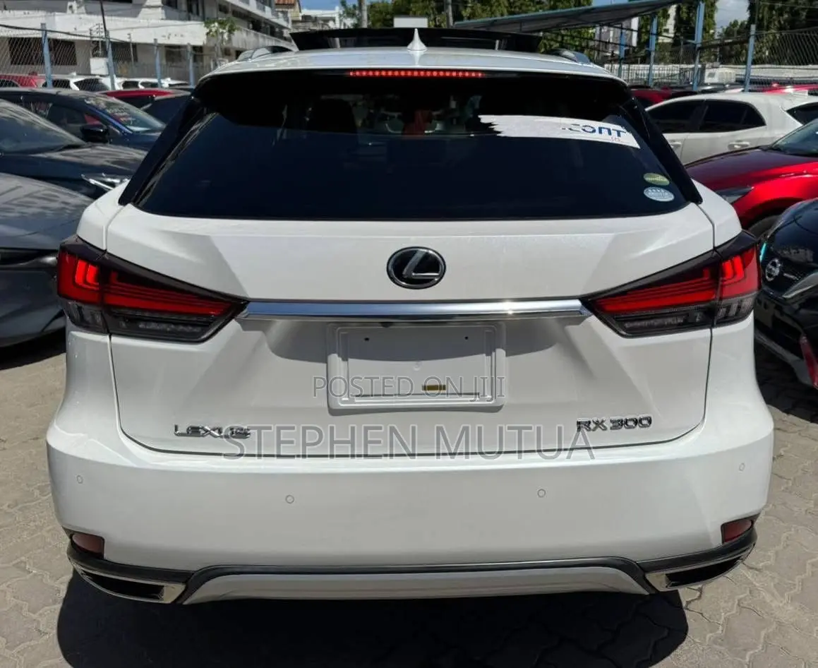 Lexus RX 300 2WD 2020 White
